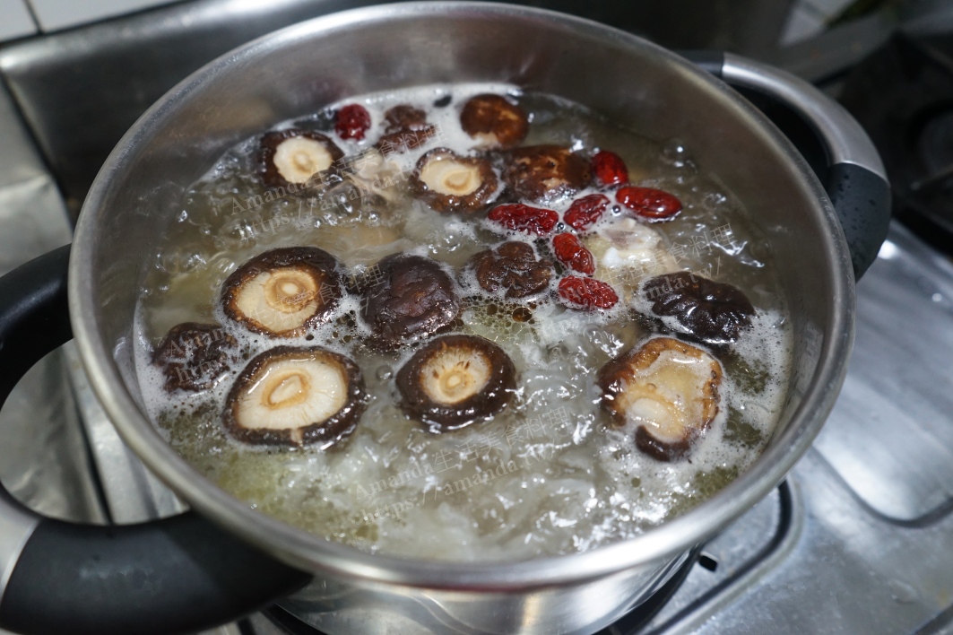 Amanda食譜,低膽固醇,去皮雞湯,去皮雞肉,去皮雞腿肉,地中海料理,銀耳紅棗雞湯,銀耳雞湯,銀耳香菇雞湯,雞湯,食譜,養生湯 @Amanda生活美食料理 Amanda食譜,低膽固醇,去皮雞湯,去皮雞肉,去皮雞腿肉,地中海料理,銀耳紅棗雞湯,銀耳雞湯,銀耳香菇雞湯,雞湯,食譜,養生湯 @Amanda生活美食料理
