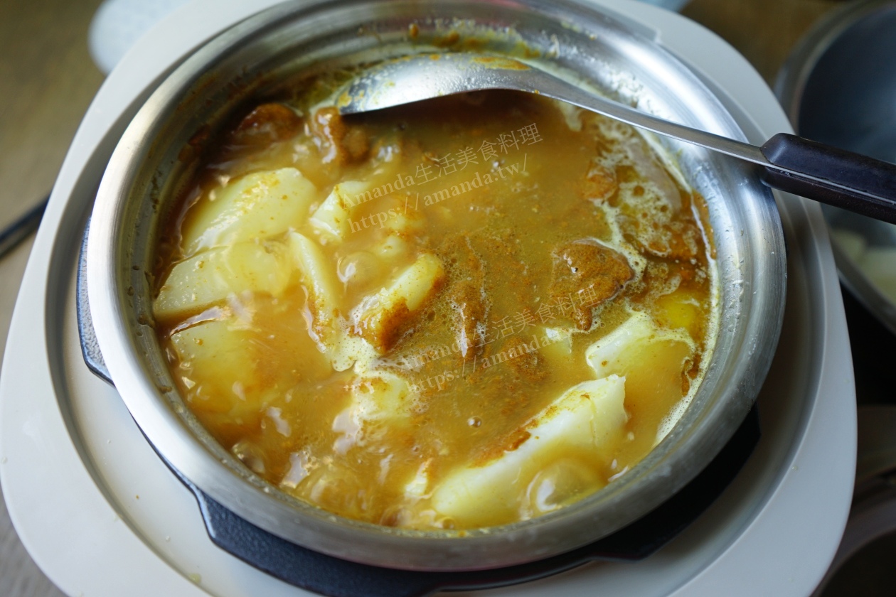 Amanda食譜,一鍋煮,免顧火,咖哩雞,咖哩雞燴飯,壓力鍋一鍋煮,壓力鍋料理,壓力鍋煮咖哩雞,快過料理,美食,萬用鍋料理,雞肉料理,雞胸肉料理,雞腿料理,食譜 @Amanda生活美食料理
