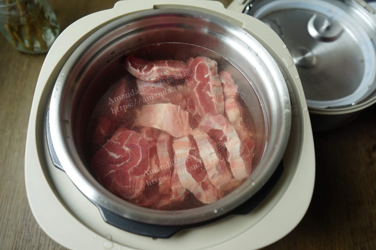 Amanda食譜,壓力鍋料理,壓力鍋滷牛肉,壓力鍋滷牛腱,快速滷牛腱,快鍋料理,快鍋滷牛腱,滷牛腱,燉牛腱,牛腱料理,美食,萬用鍋滷牛肉,食譜 @Amanda生活美食料理