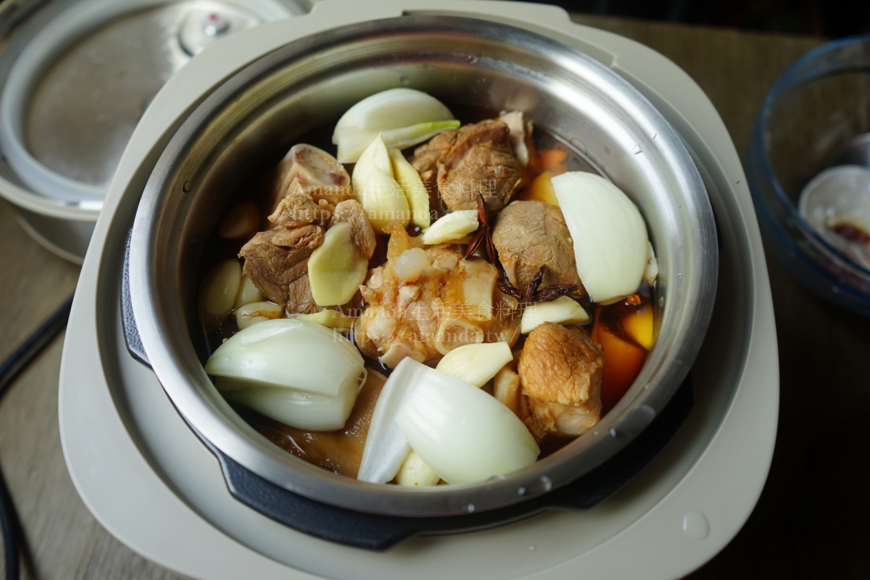 Amanda食譜,壓力鍋,壓力鍋料理,壓力鍋滷豬腳,滷肉入味,滷豬腳,滷豬腳入味,紅燒豬腳,美食,萬用鍋滷豬腳,豬皮料理,豬肉料理,豬腳料理,食譜 @Amanda生活美食料理 Amanda食譜,壓力鍋,壓力鍋料理,壓力鍋滷豬腳,滷肉入味,滷豬腳,滷豬腳入味,紅燒豬腳,美食,萬用鍋滷豬腳,豬皮料理,豬肉料理,豬腳料理,食譜 @Amanda生活美食料理