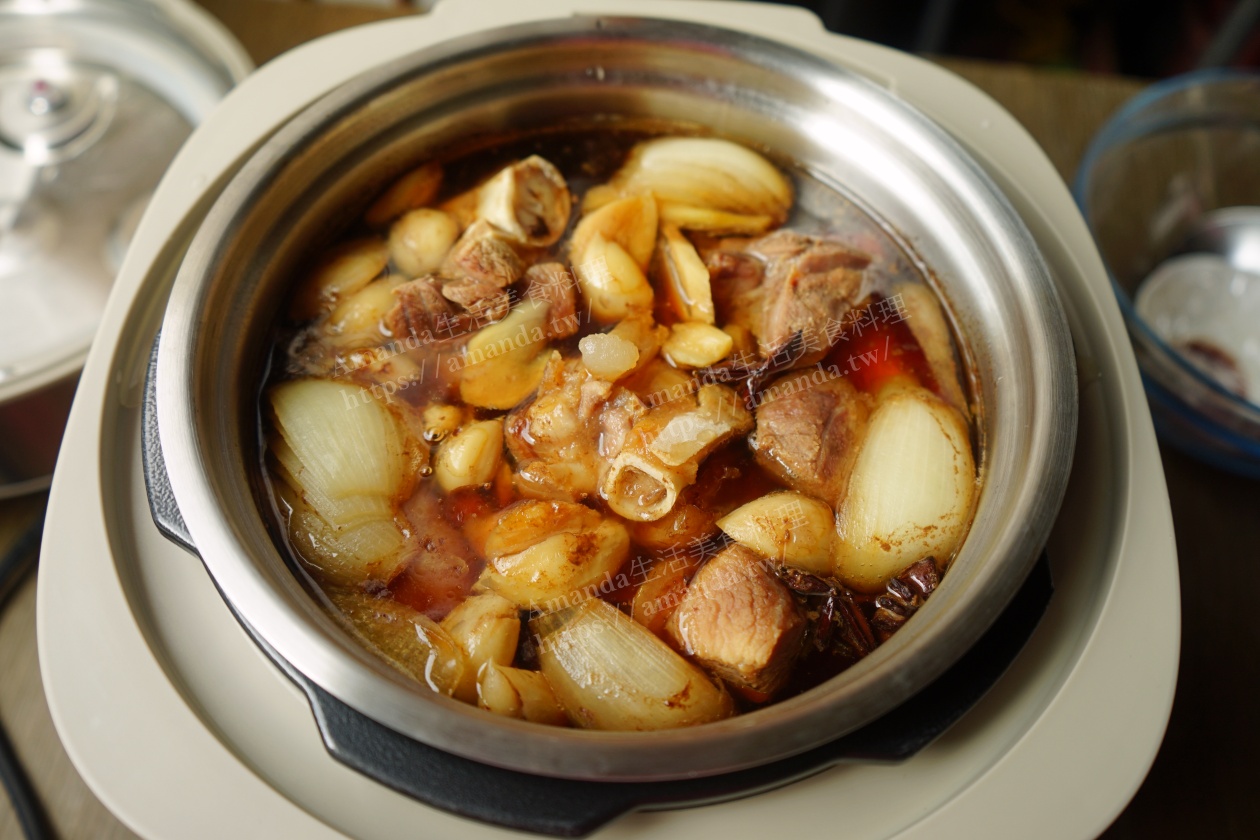 Amanda食譜,壓力鍋,壓力鍋料理,壓力鍋滷豬腳,滷肉入味,滷豬腳,滷豬腳入味,紅燒豬腳,美食,萬用鍋滷豬腳,豬皮料理,豬肉料理,豬腳料理,食譜 @Amanda生活美食料理 Amanda食譜,壓力鍋,壓力鍋料理,壓力鍋滷豬腳,滷肉入味,滷豬腳,滷豬腳入味,紅燒豬腳,美食,萬用鍋滷豬腳,豬皮料理,豬肉料理,豬腳料理,食譜 @Amanda生活美食料理